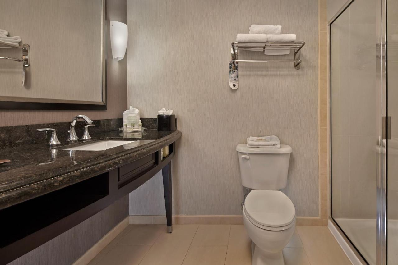 E 295 Baymeadows By Ihg Hotel